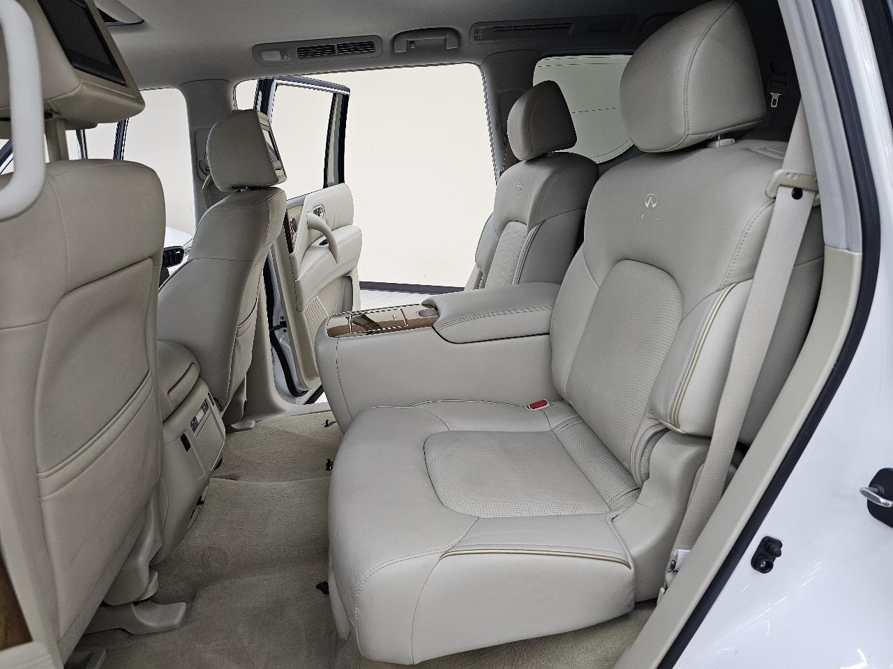 Infiniti QX56 4WD 2012