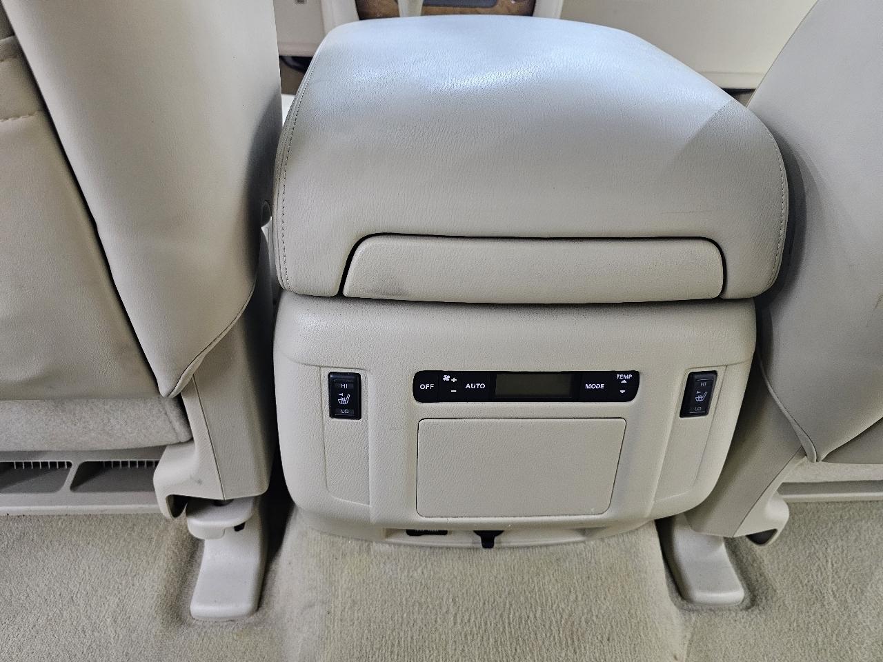 Infiniti QX56 4WD 2012