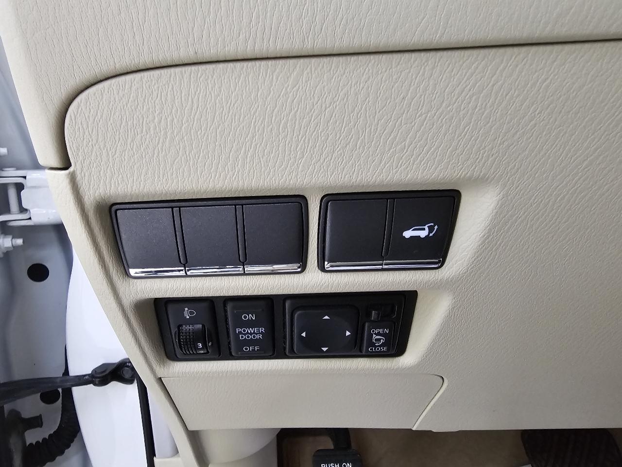 Infiniti QX56 4WD 2012