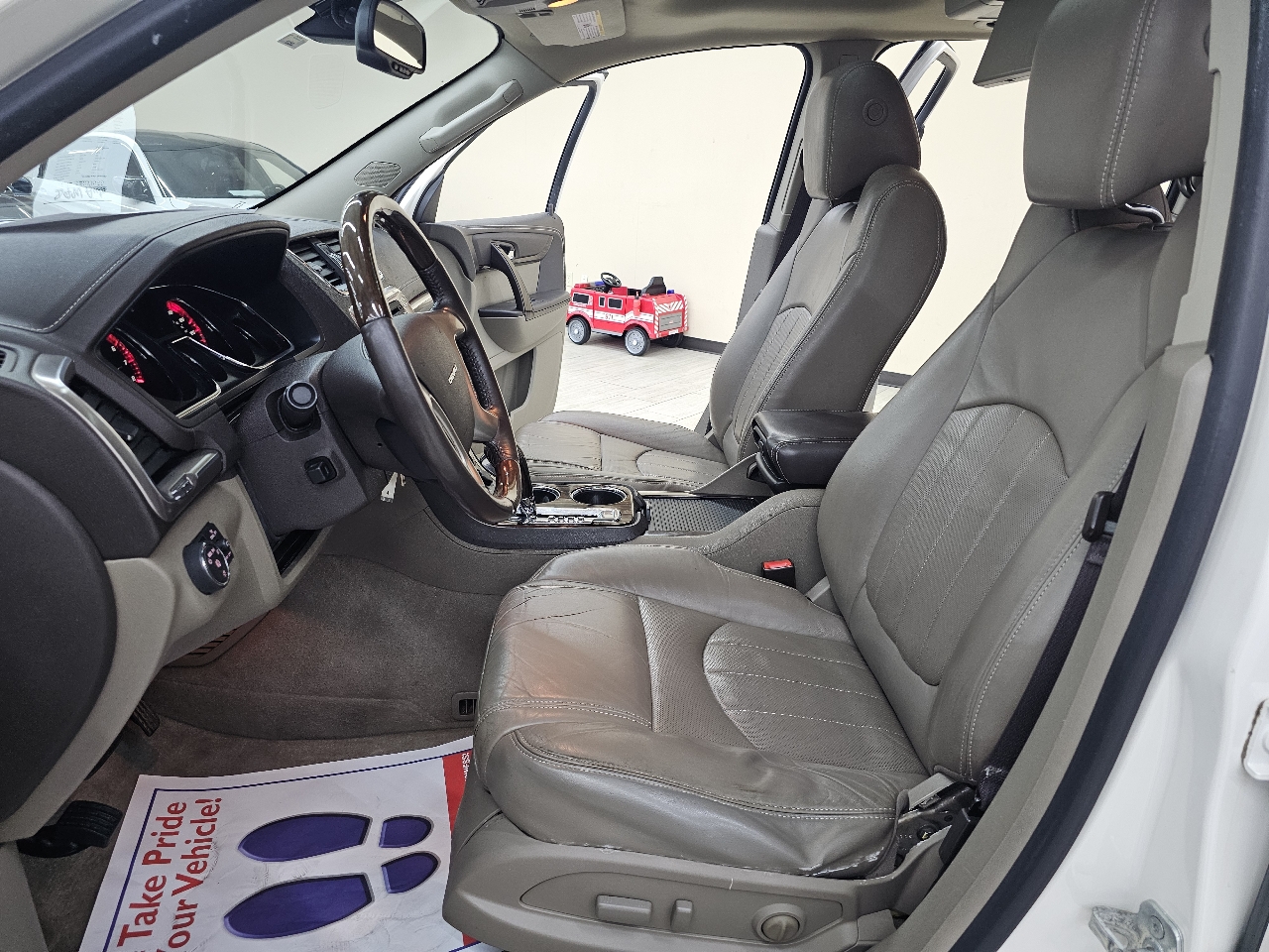 GMC Acadia Denali AWD 2014