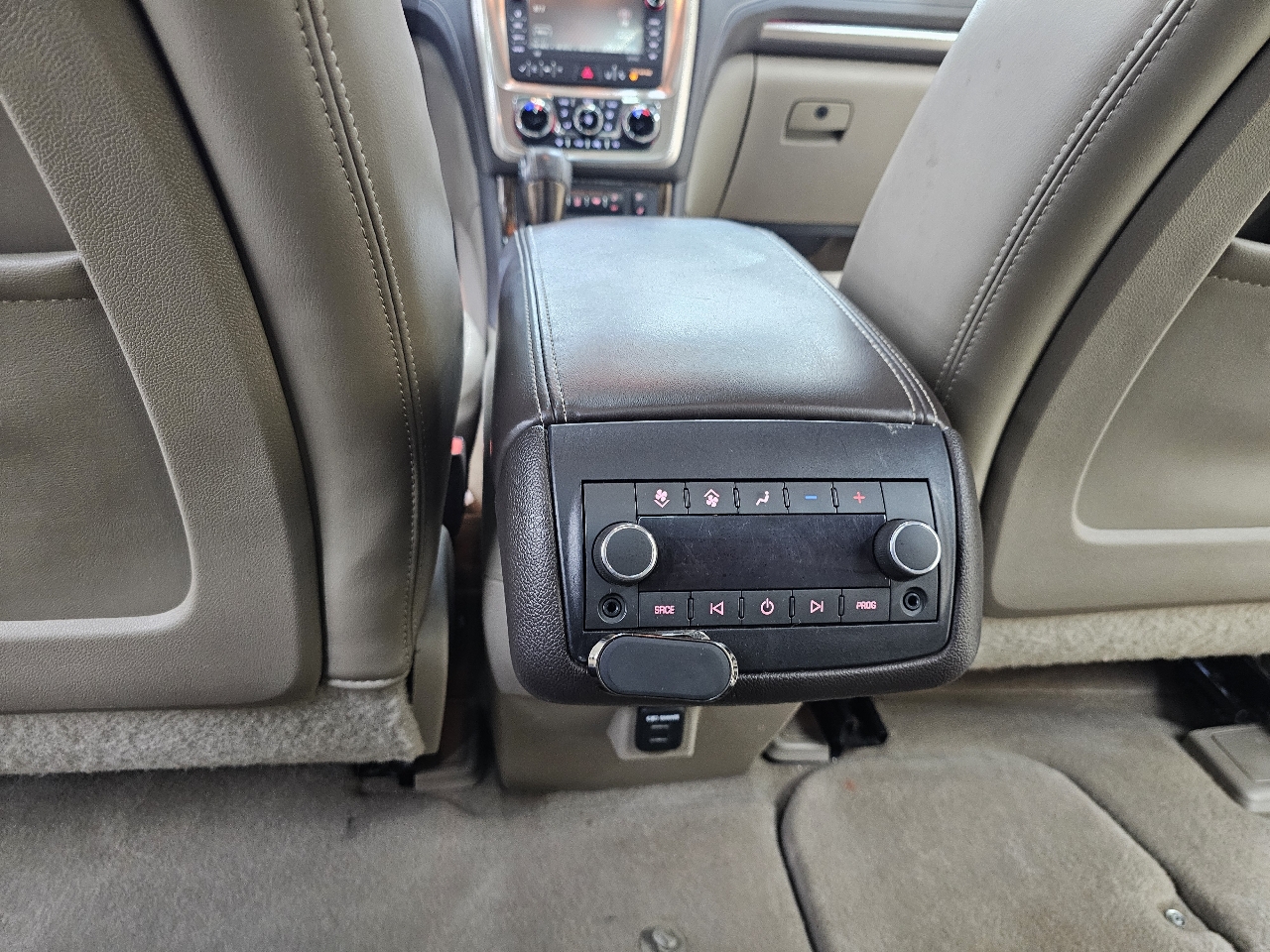 GMC Acadia Denali AWD 2014