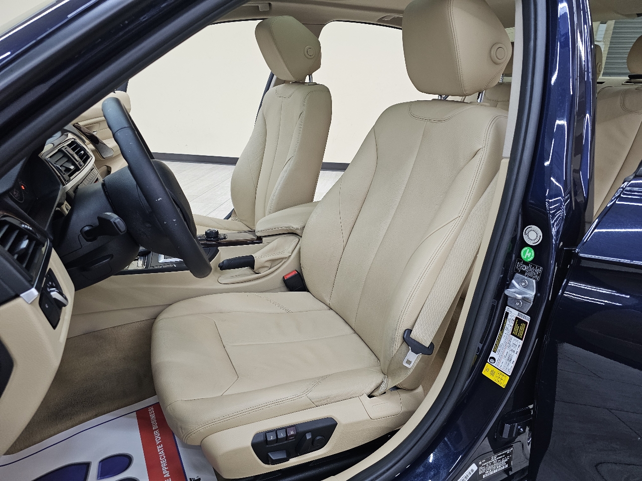 BMW 3-Series 328i Sedan - SULEV 2013