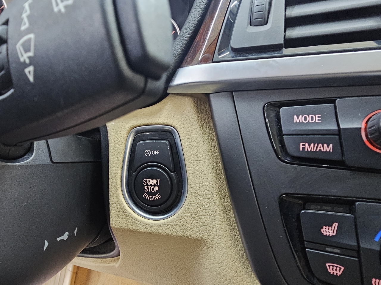 BMW 3-Series 328i Sedan - SULEV 2013