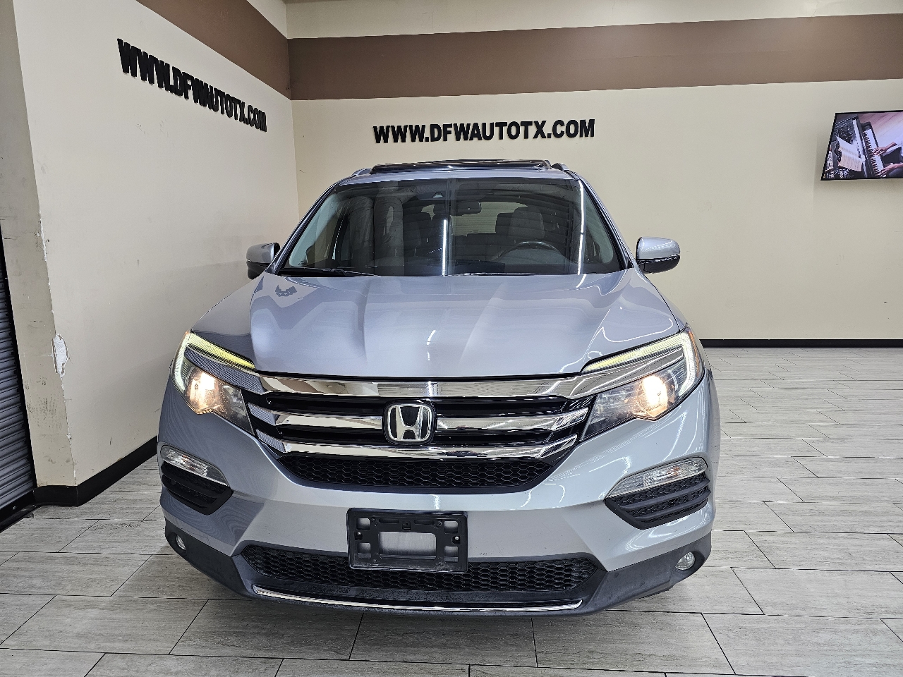 Honda Pilot Touring 2WD 2017
