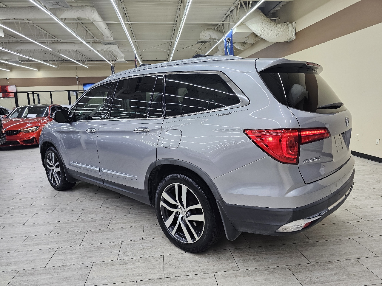 Honda Pilot Touring 2WD 2017