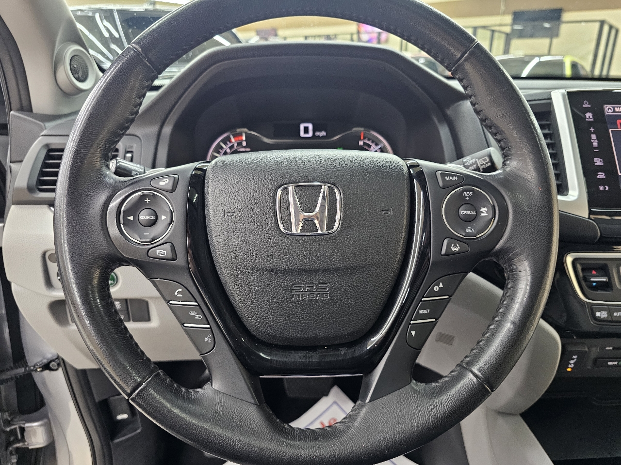 Honda Pilot Touring 2WD 2017