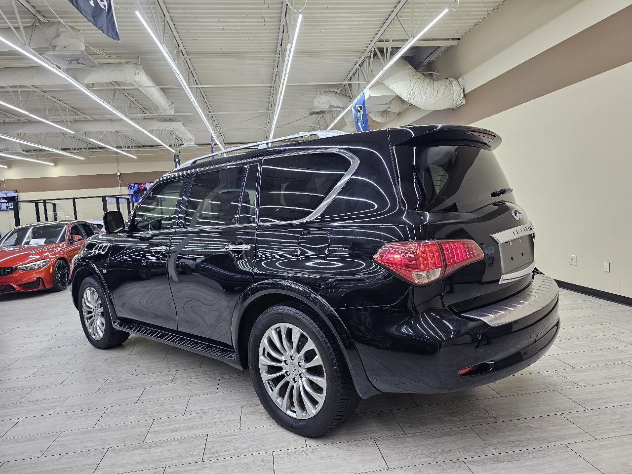 Infiniti QX80 4WD 2015