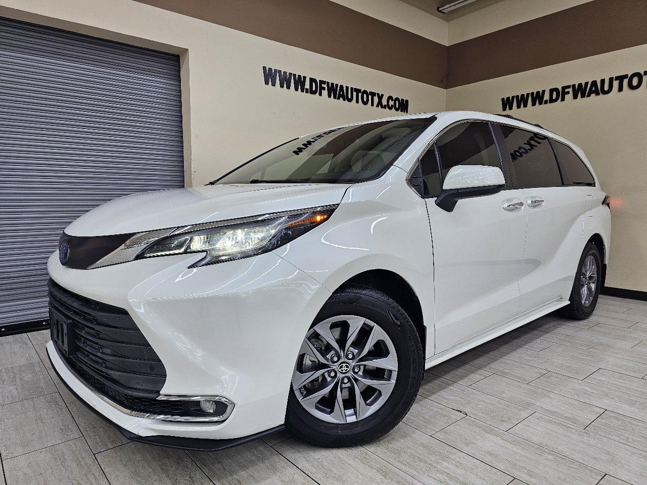 2021 Toyota Sienna XLE 7-Passenger