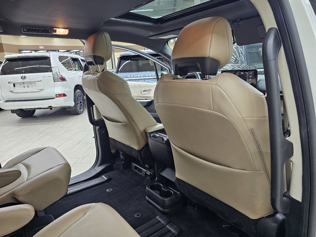 Toyota Sienna XLE 7-Passenger 2021