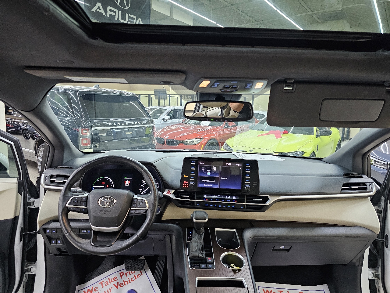 Toyota Sienna XLE 7-Passenger 2021