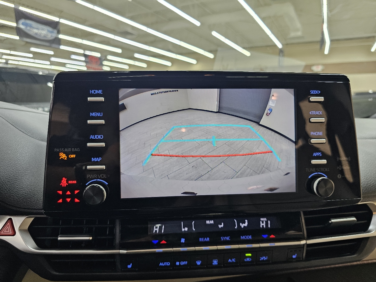 Toyota Sienna XLE 7-Passenger 2021