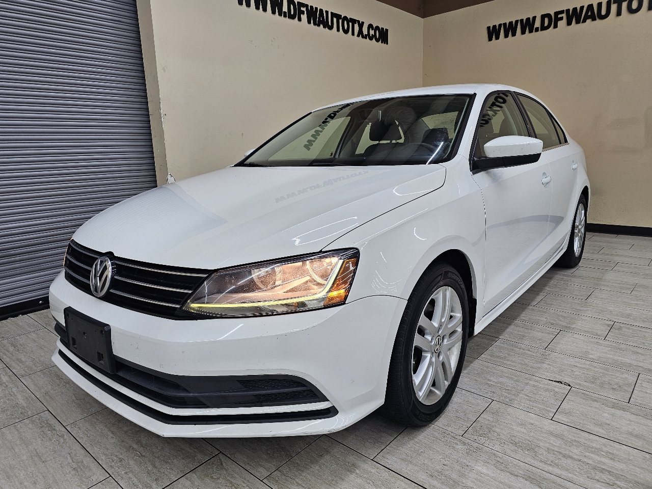 Volkswagen Jetta  2017