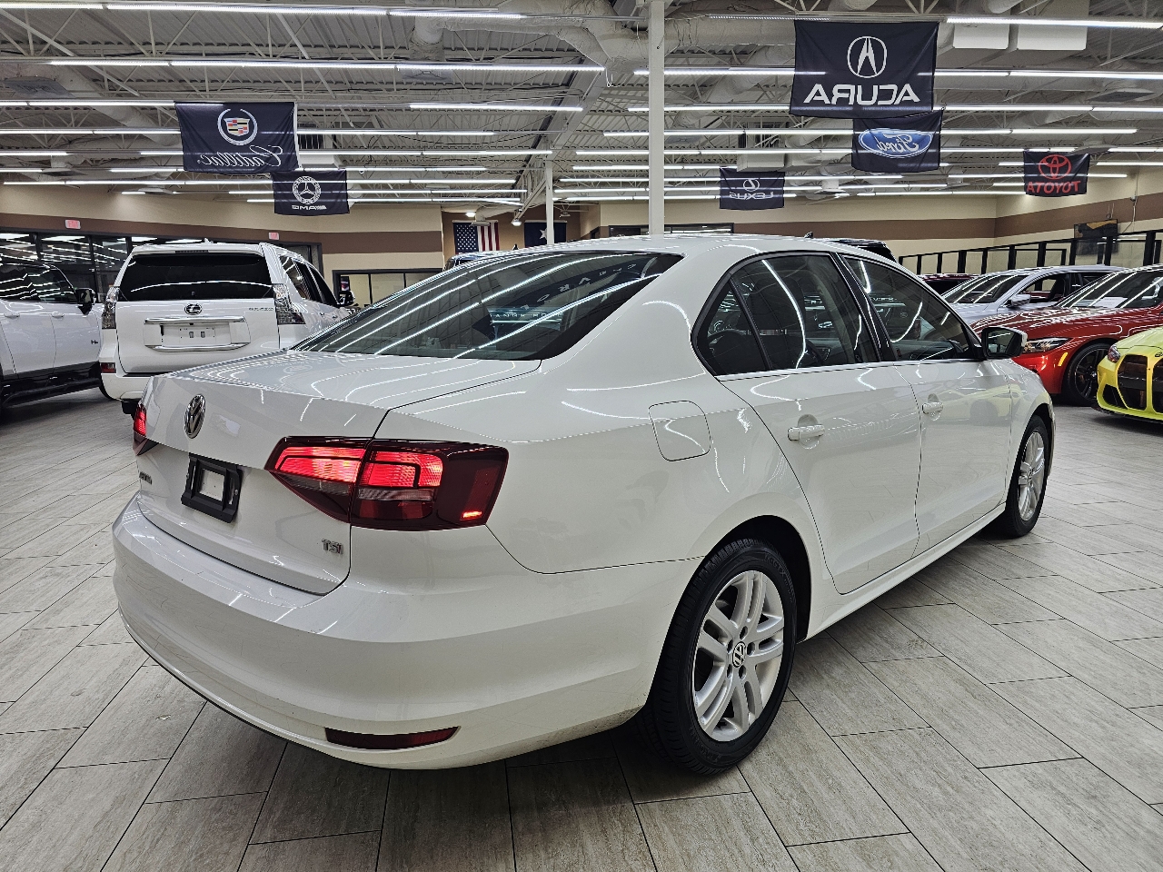 Volkswagen Jetta  2017