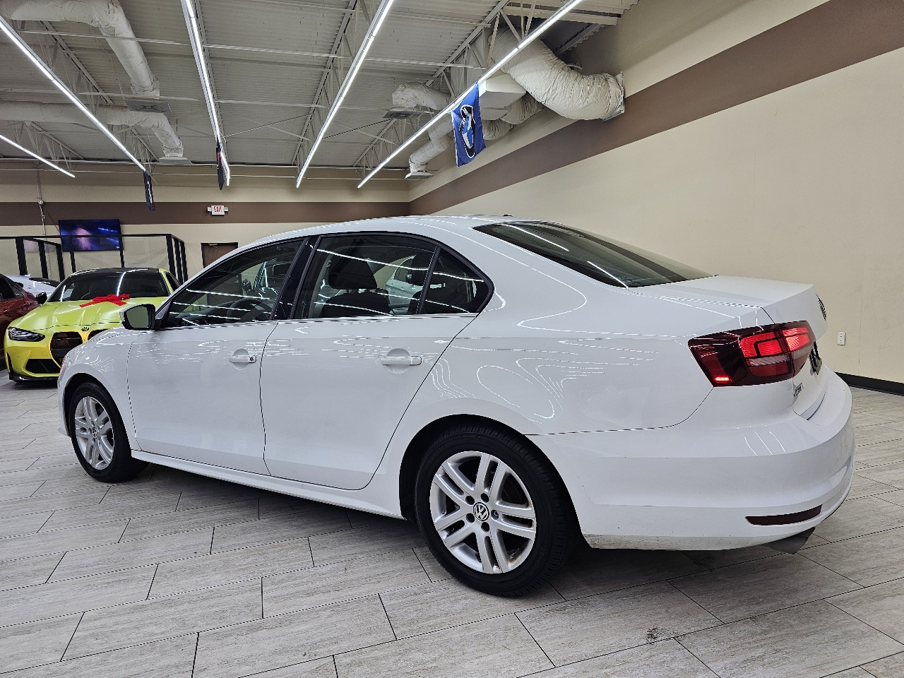 Volkswagen Jetta  2017