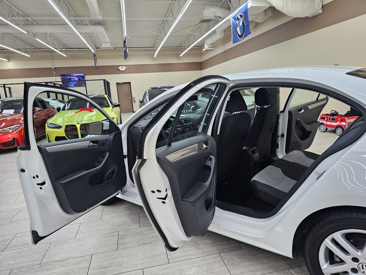 Volkswagen Jetta  2017