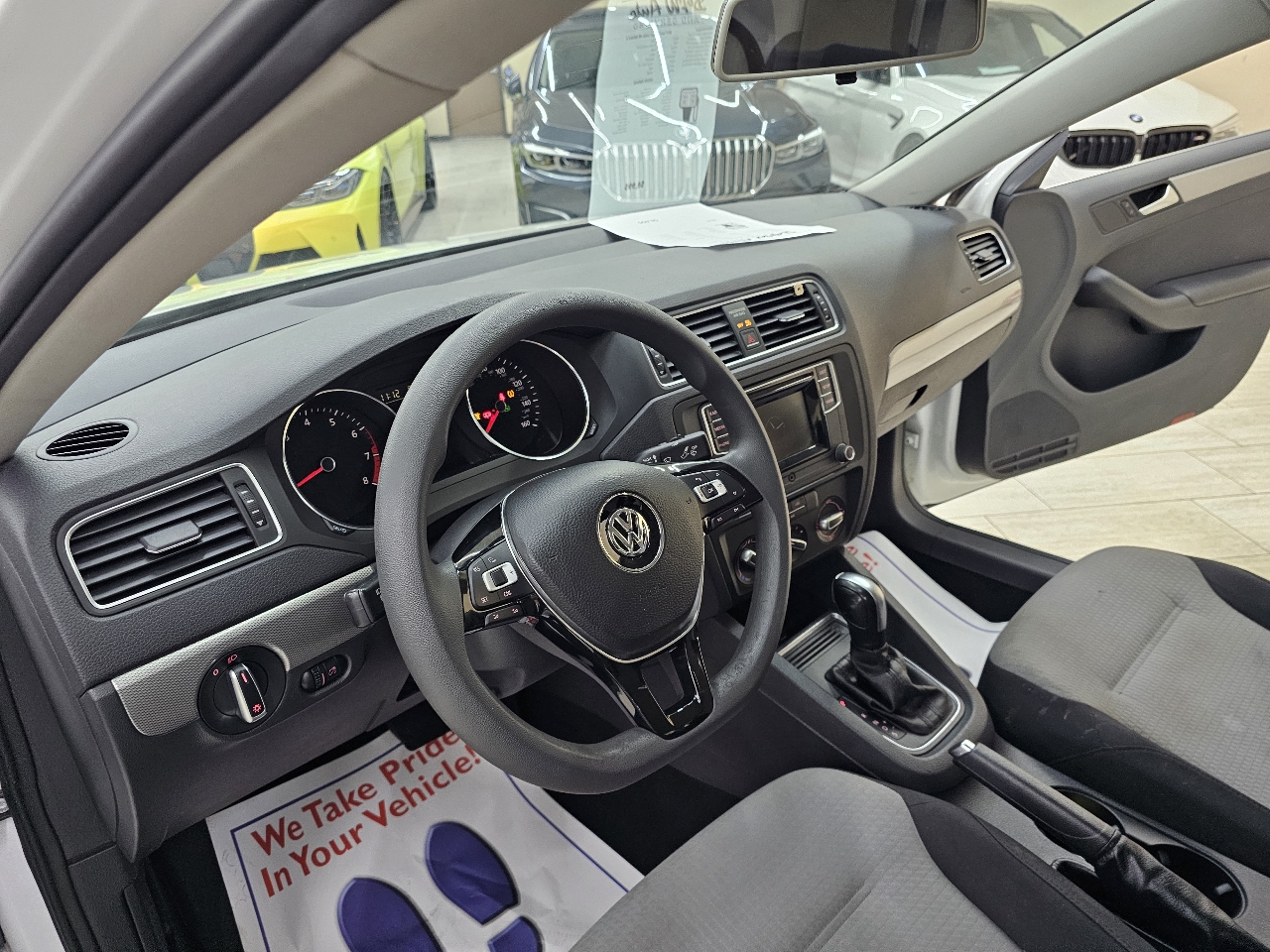 Volkswagen Jetta  2017