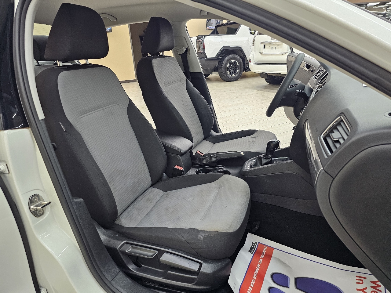 Volkswagen Jetta  2017