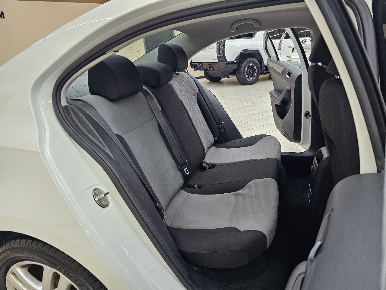 Volkswagen Jetta  2017