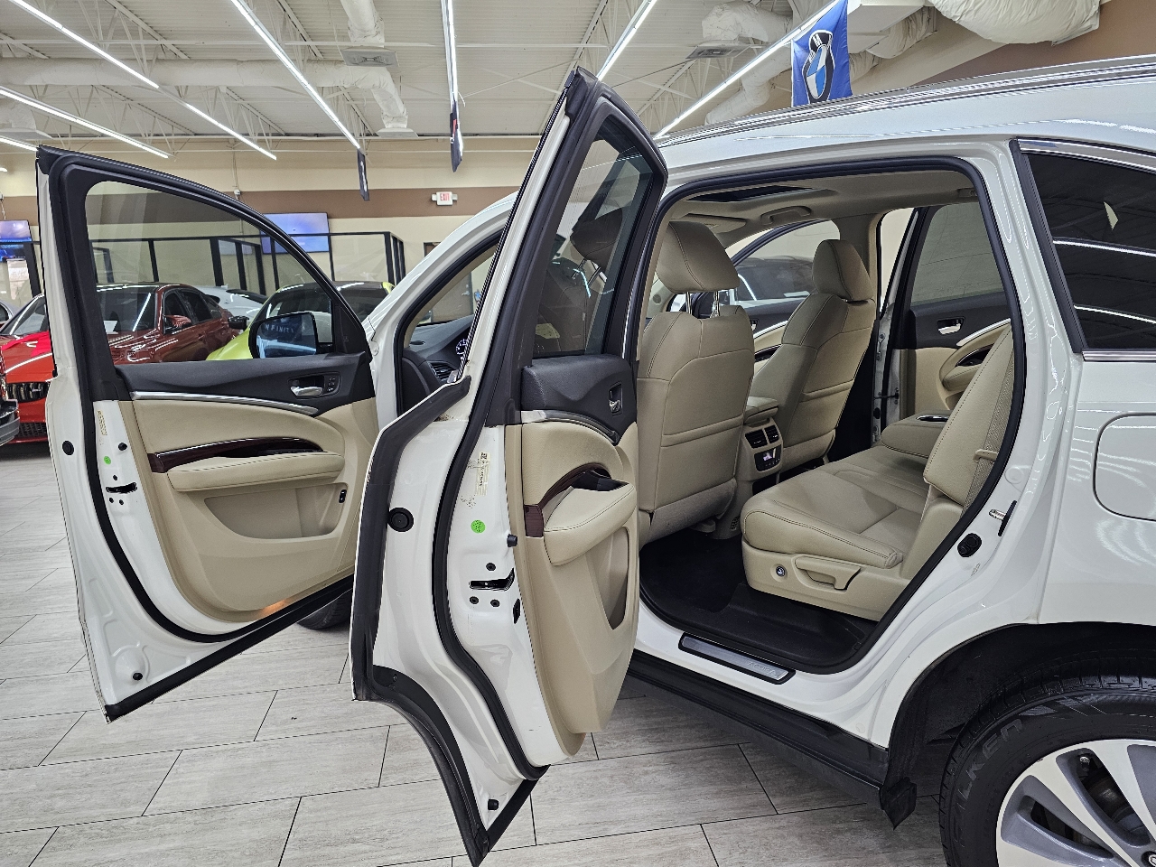 Acura MDX 9-Spd AT w/Tech Package 2016