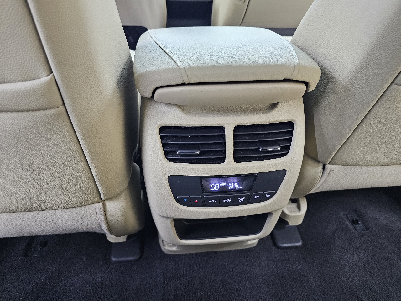 Acura MDX 9-Spd AT w/Tech Package 2016