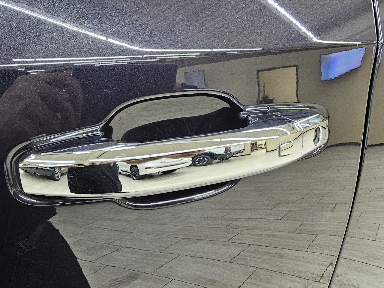 Chevrolet Silverado 1500 LTZ Crew Cab 4WD 2023