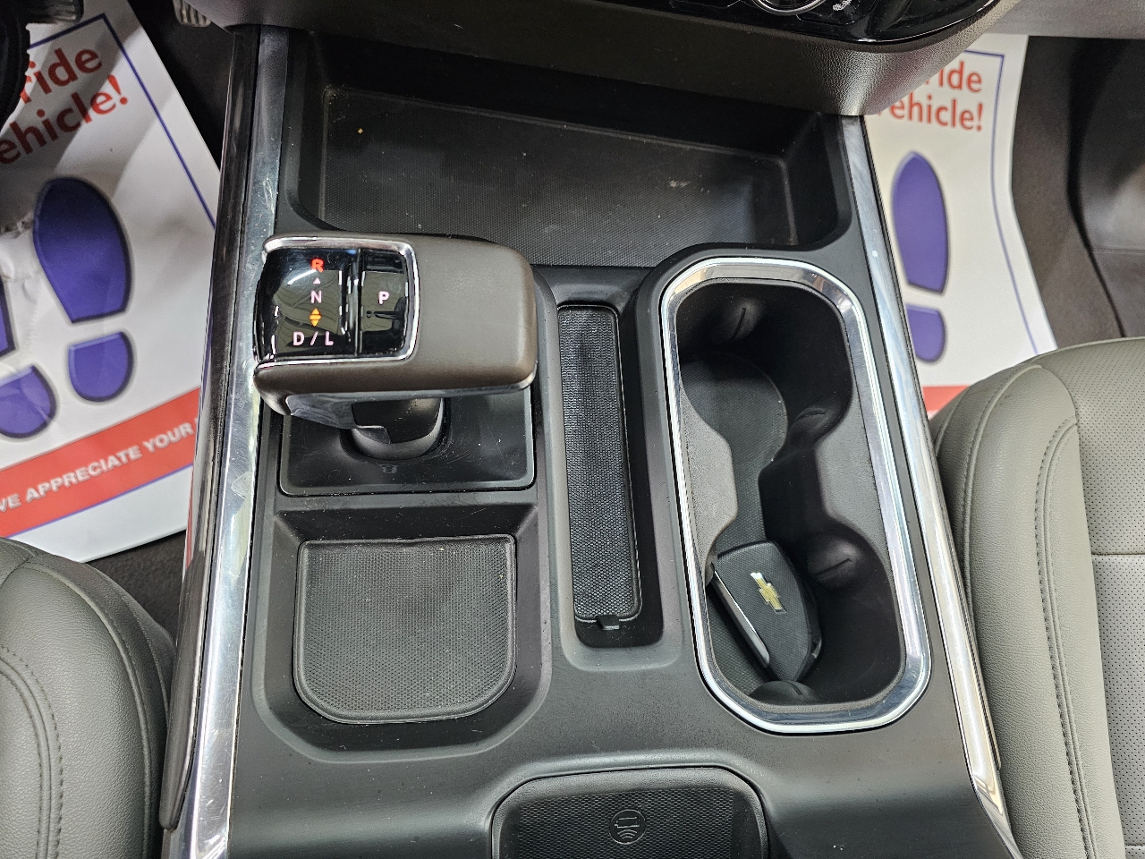 Chevrolet Silverado 1500 LTZ Crew Cab 4WD 2023