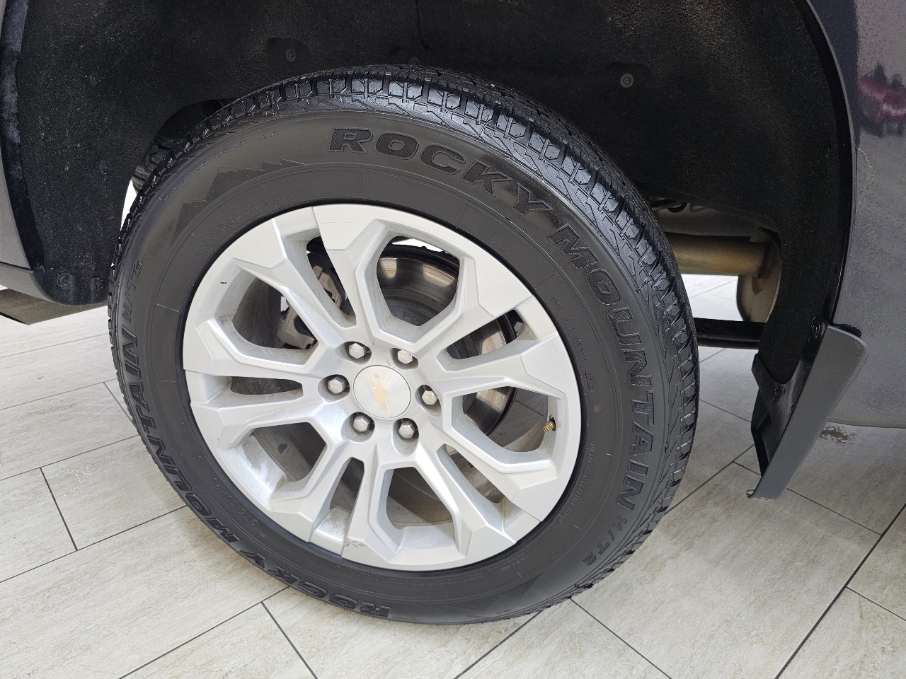 Chevrolet Silverado 1500 LTZ Crew Cab 4WD 2023