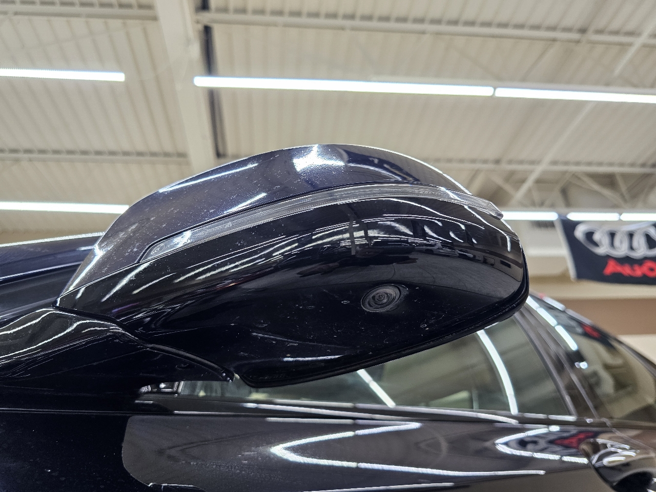 BMW 7-Series 750Li 2014