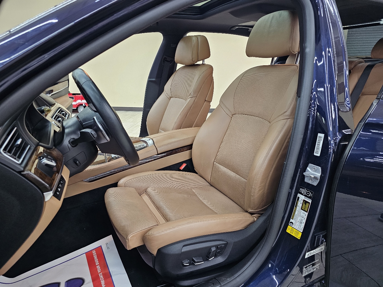 BMW 7-Series 750Li 2014