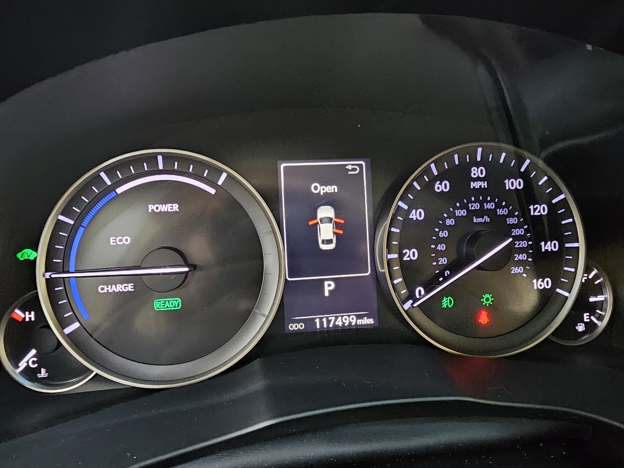 Lexus ES 300h Sedan 2016