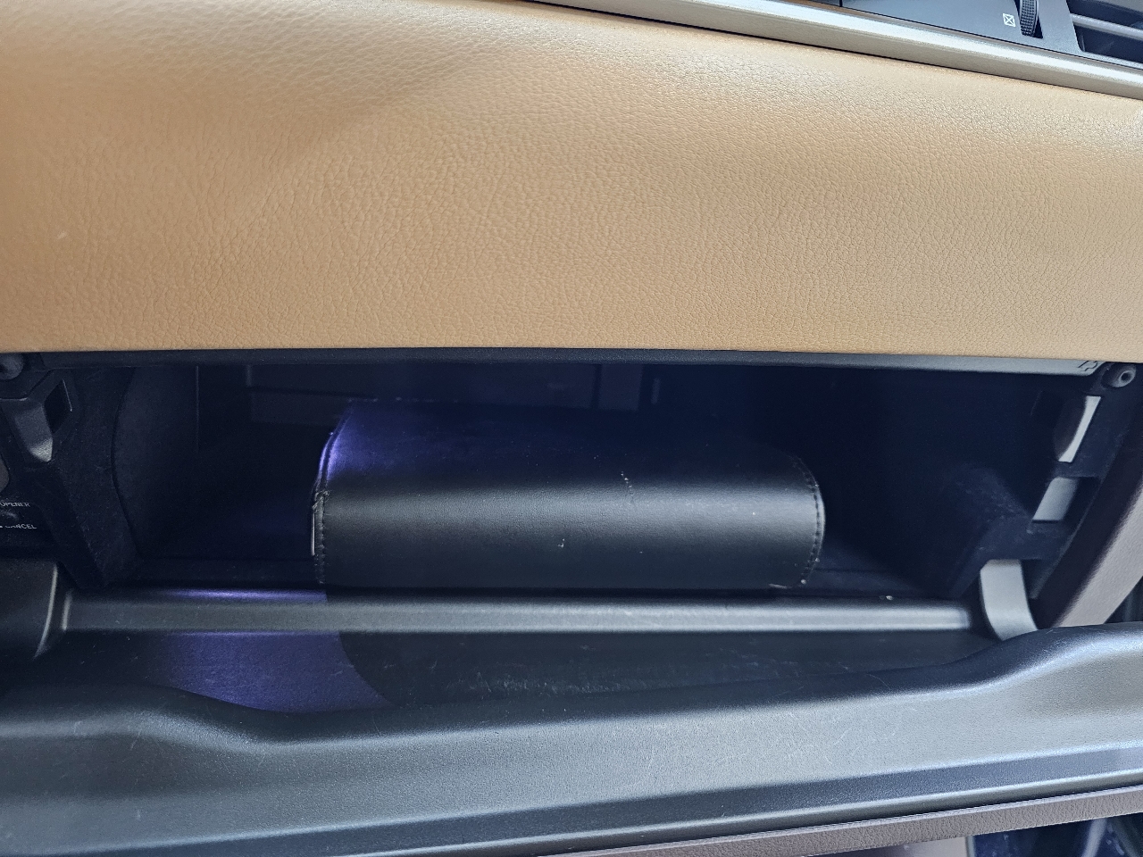 Lexus ES 300h Sedan 2016