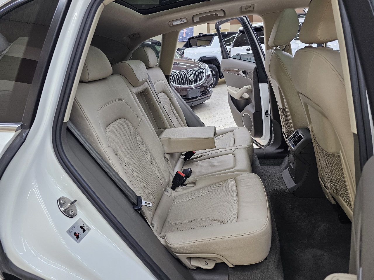 Audi Q5 3.2 quattro Premium 2011