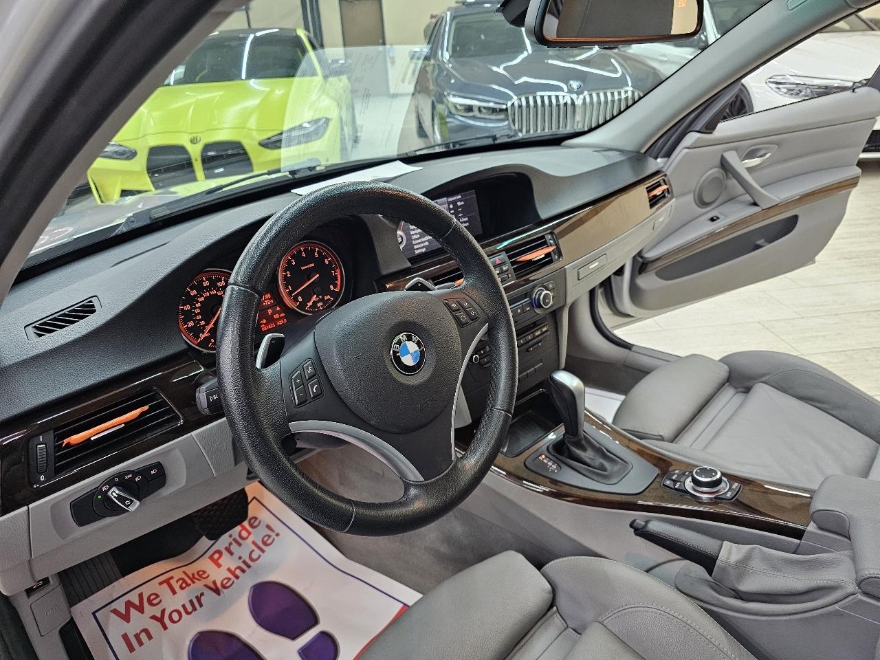 BMW 3-Series 335i 2011