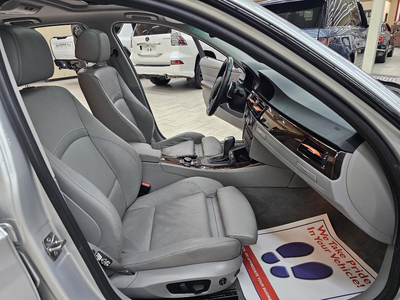 BMW 3-Series 335i 2011