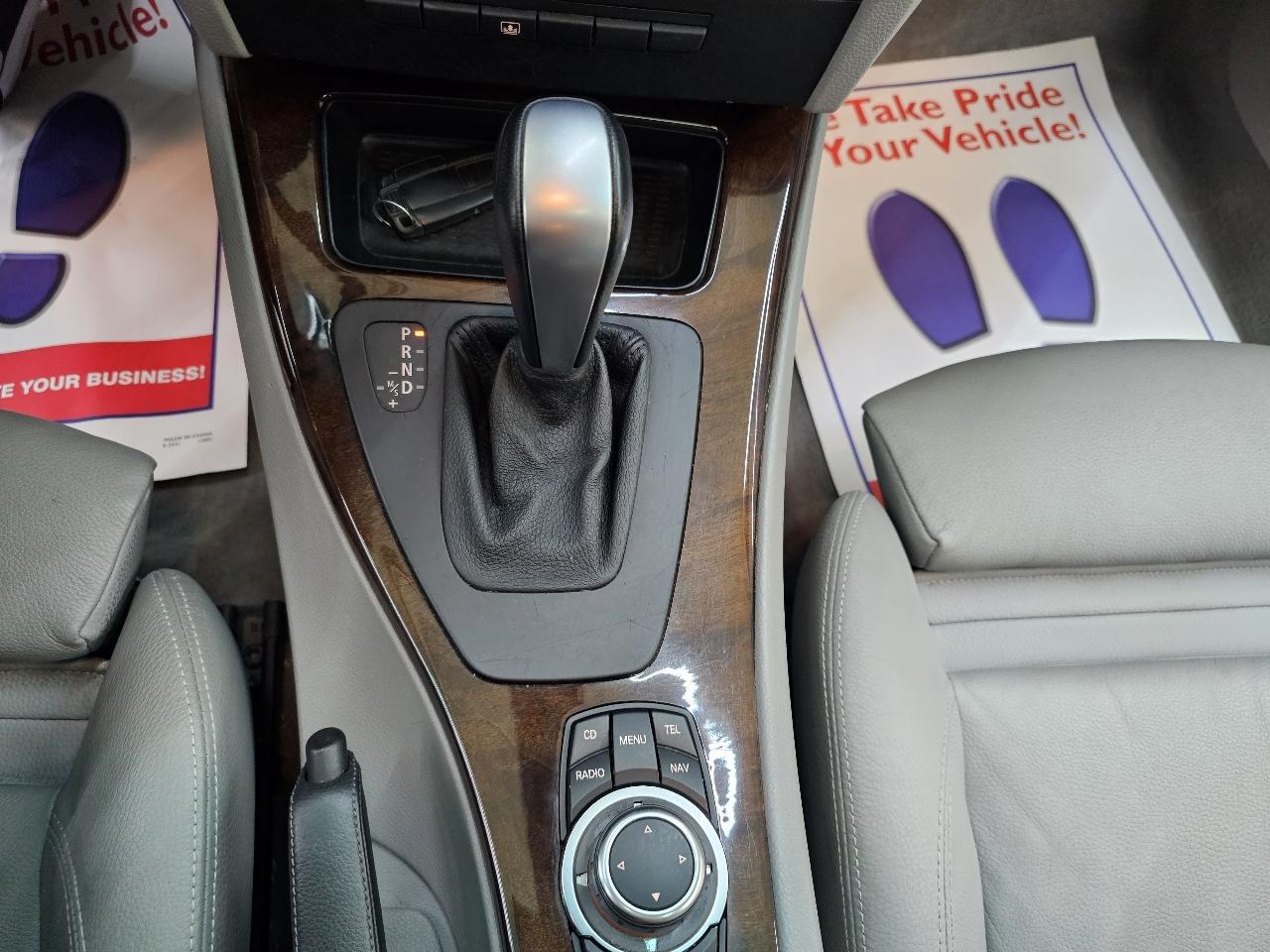 BMW 3-Series 335i 2011