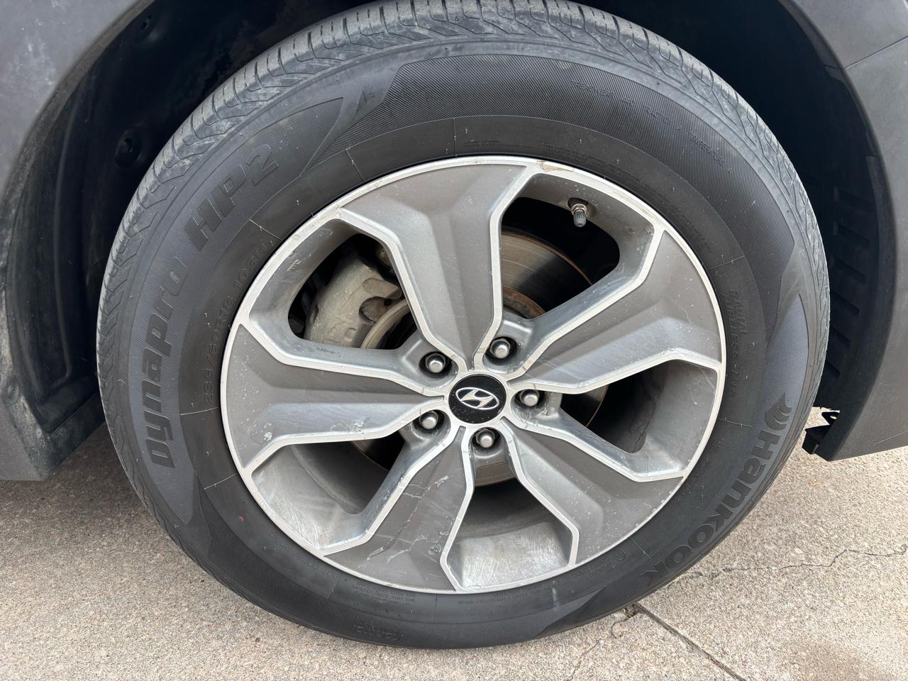 Hyundai Santa Fe GLS FWD 2015