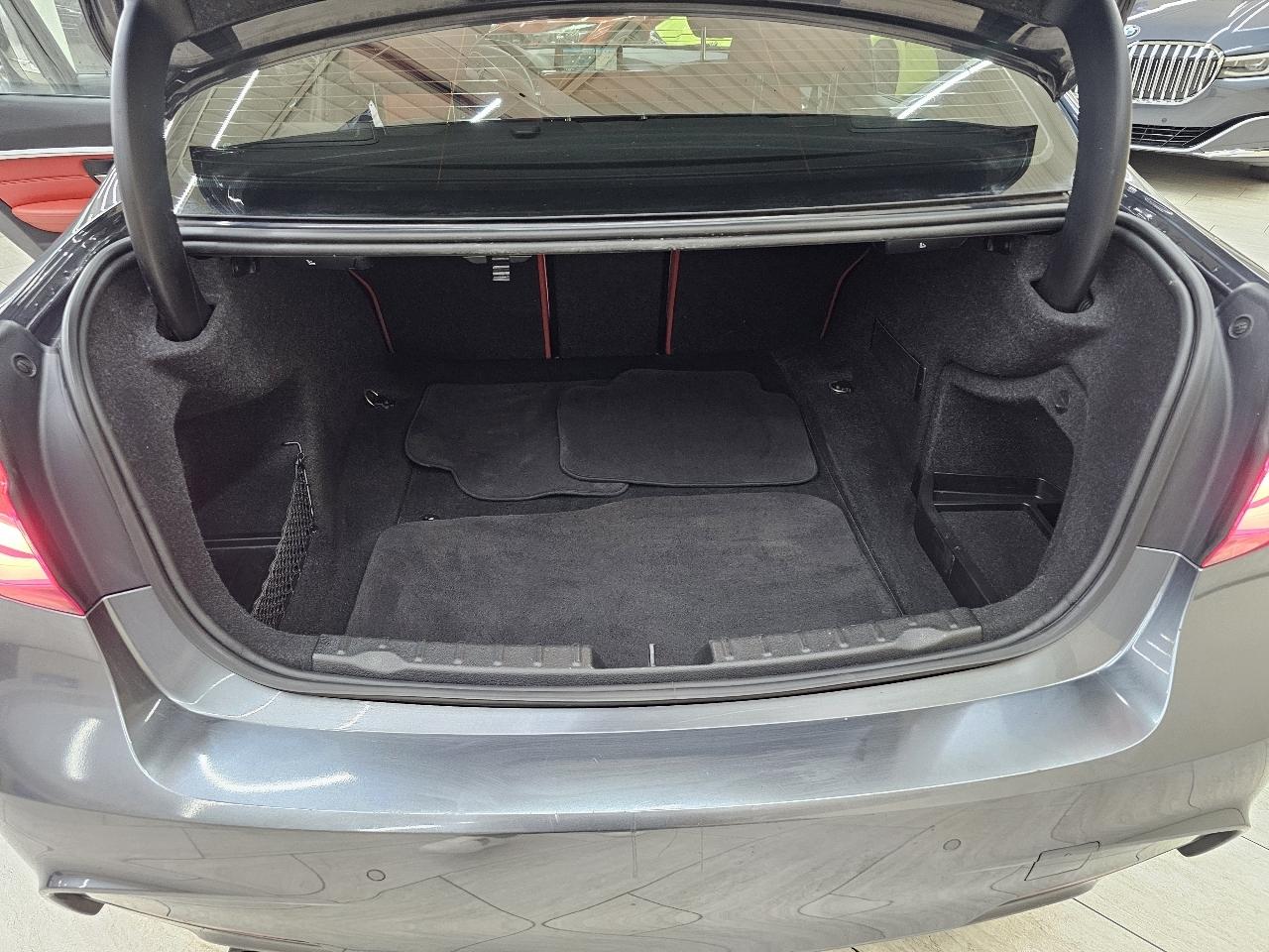 BMW 3-Series 328i SULEV 2016