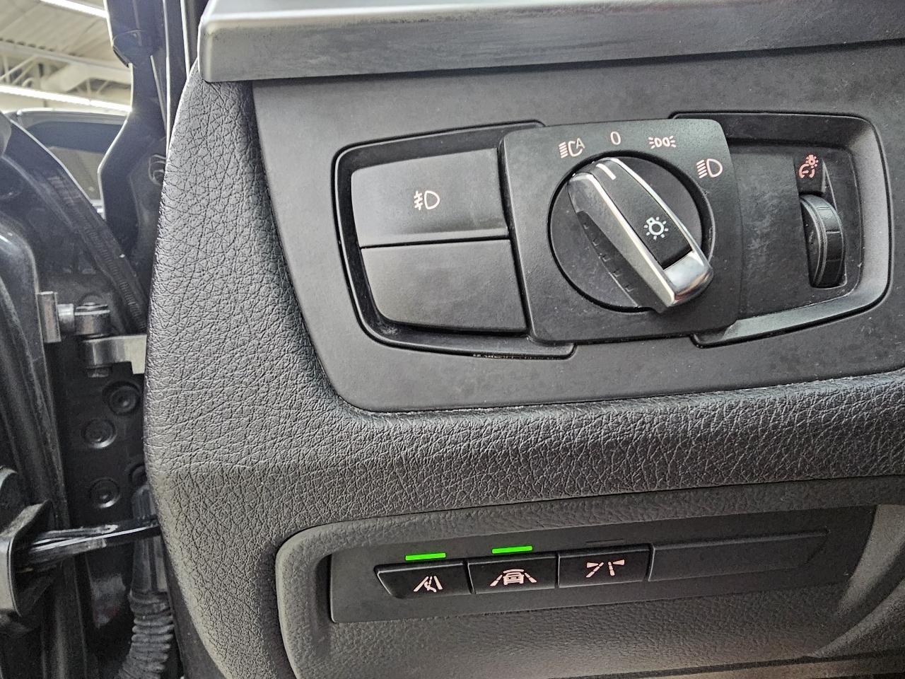 BMW 3-Series 328i SULEV 2016