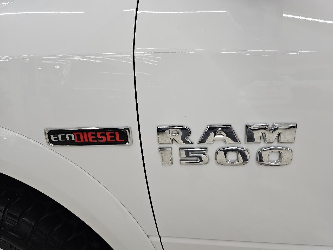RAM 1500 Laramie Crew Cab SWB 4WD 2017