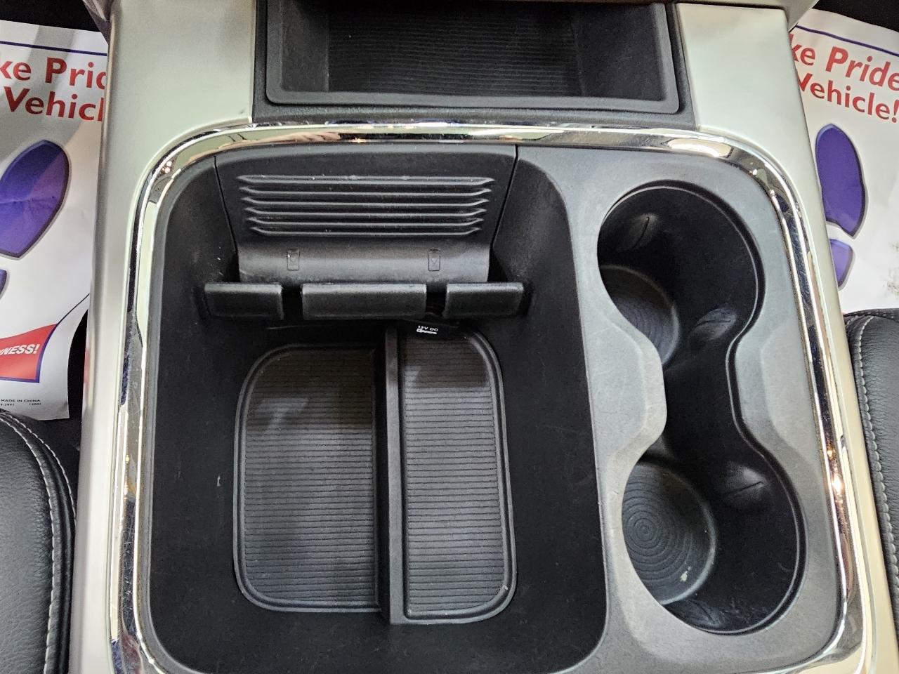 RAM 1500 Laramie Crew Cab SWB 4WD 2017