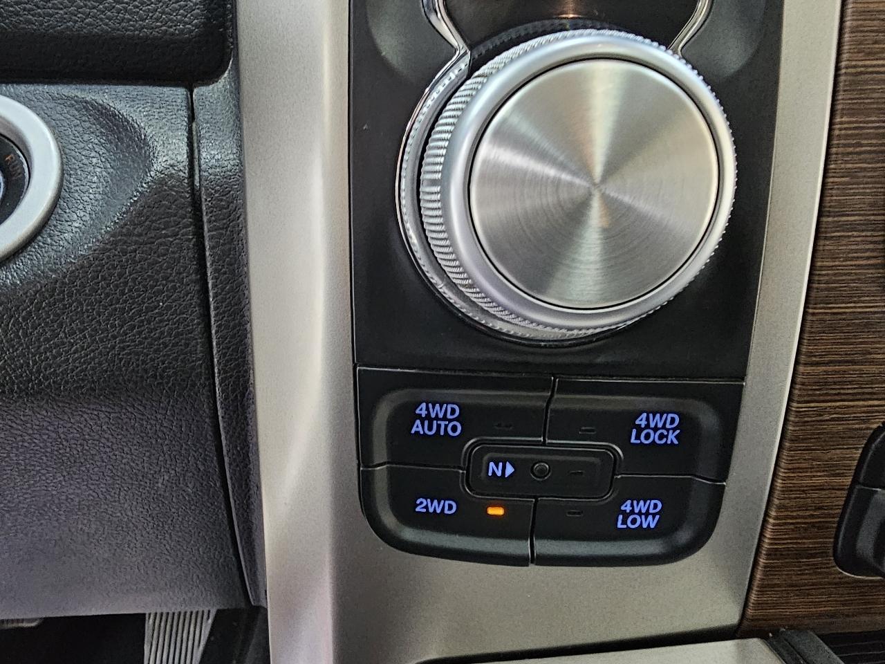 RAM 1500 Laramie Crew Cab SWB 4WD 2017