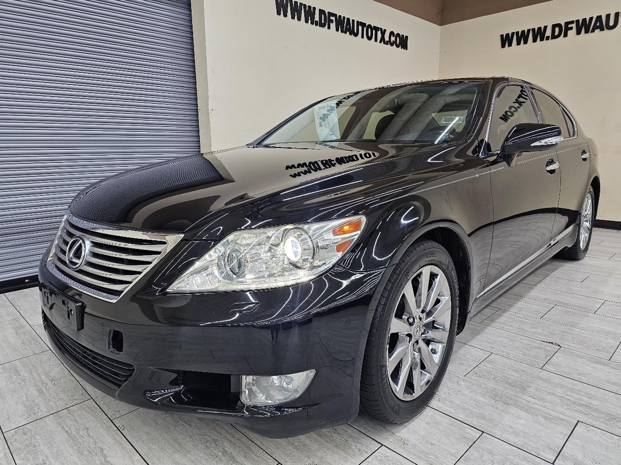 Lexus LS 460 Luxury Sedan AWD 2012