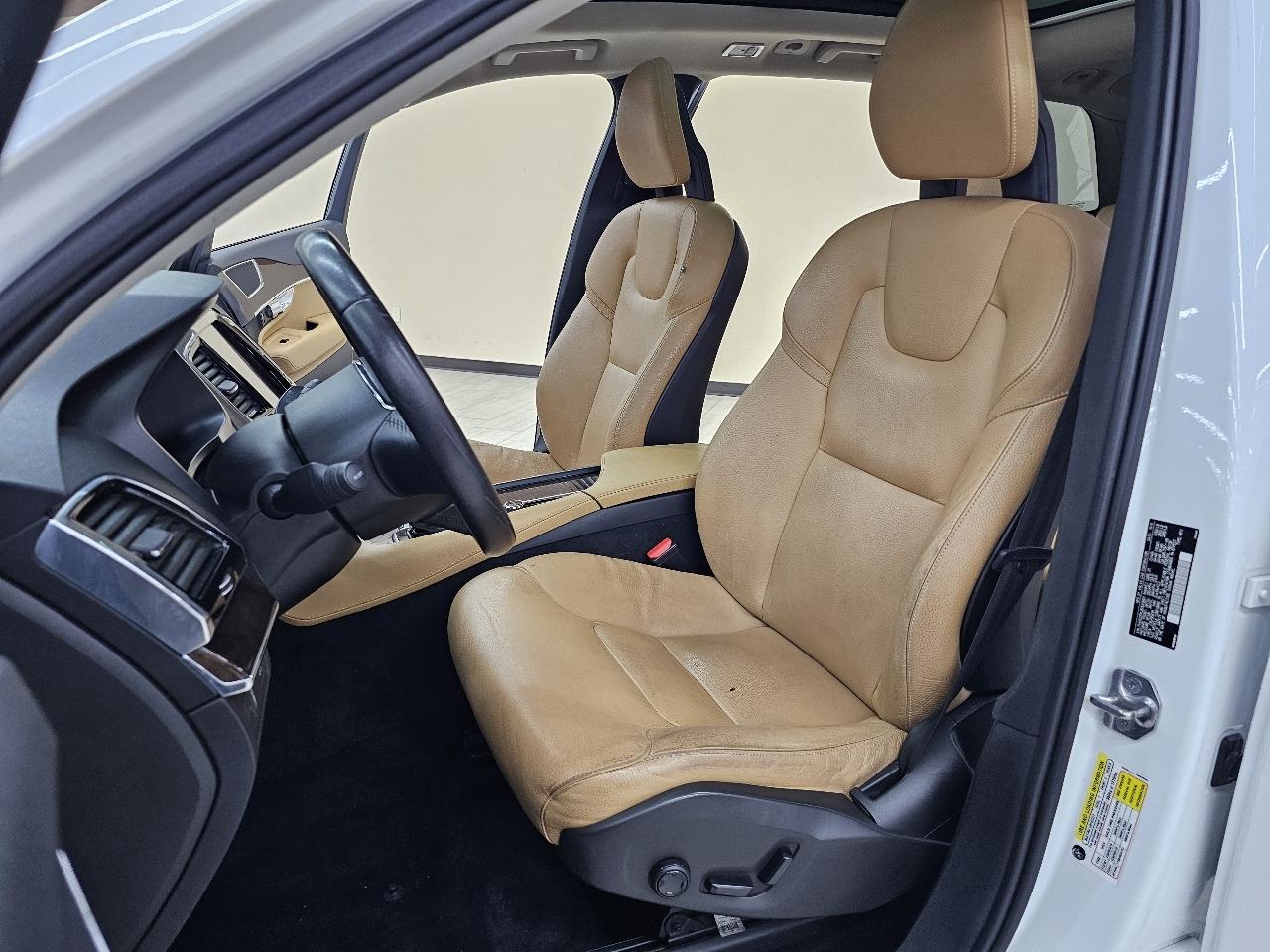 Volvo XC90 T6 Momentum AWD 2016