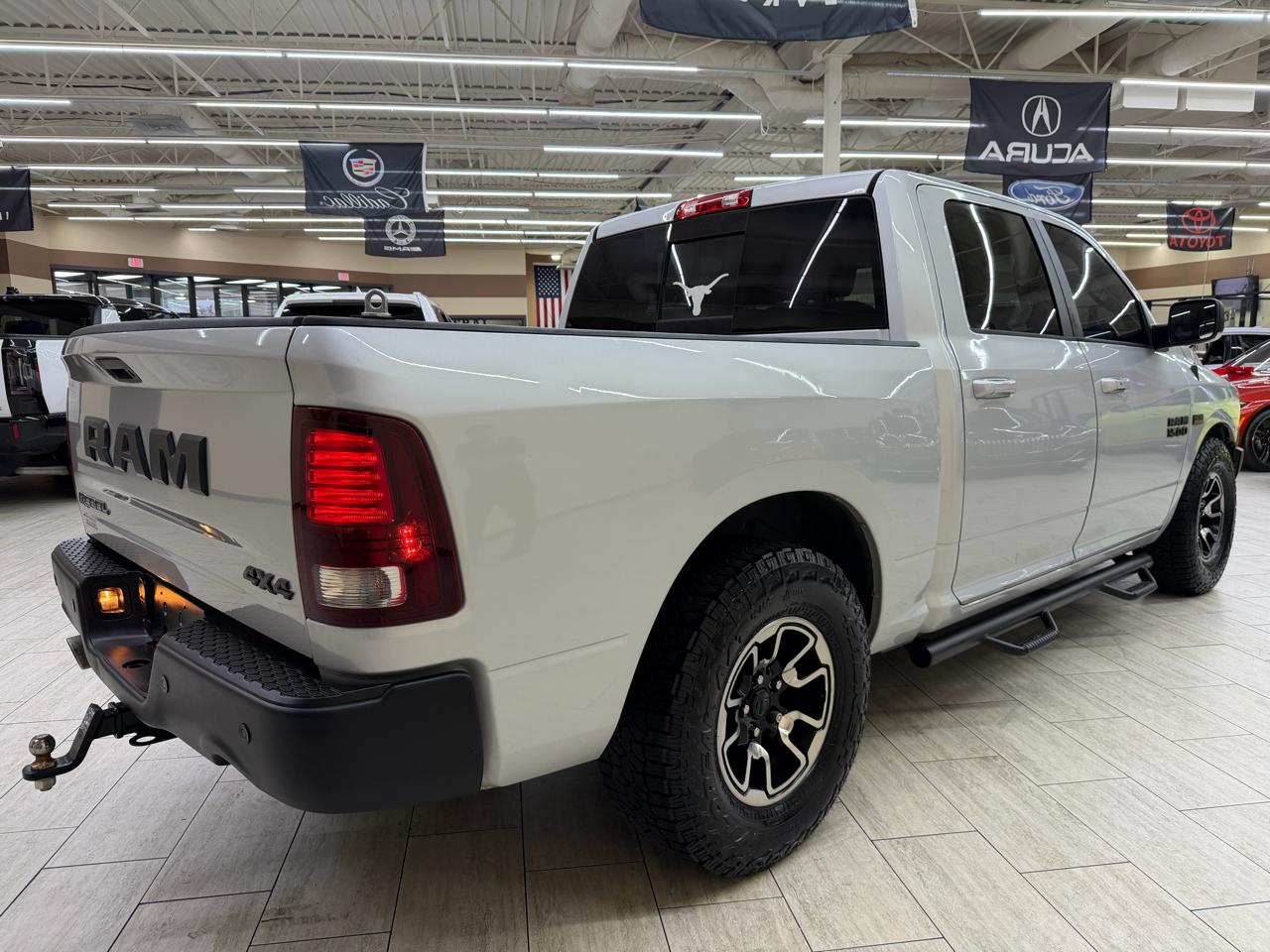 RAM 1500 Rebel Crew Cab SWB 4WD 2016