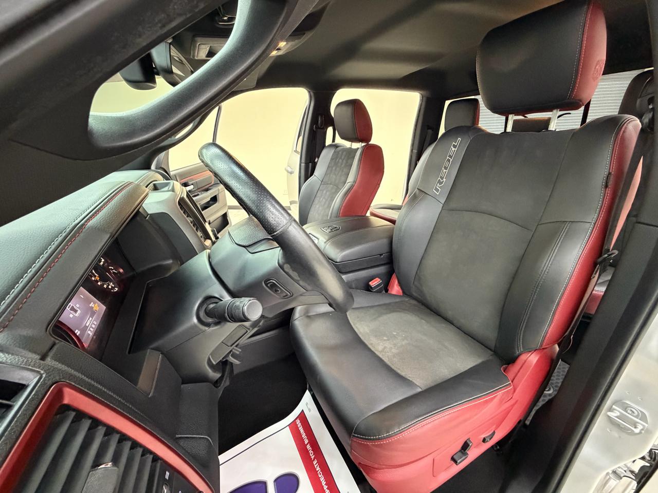 RAM 1500 Rebel Crew Cab SWB 4WD 2016