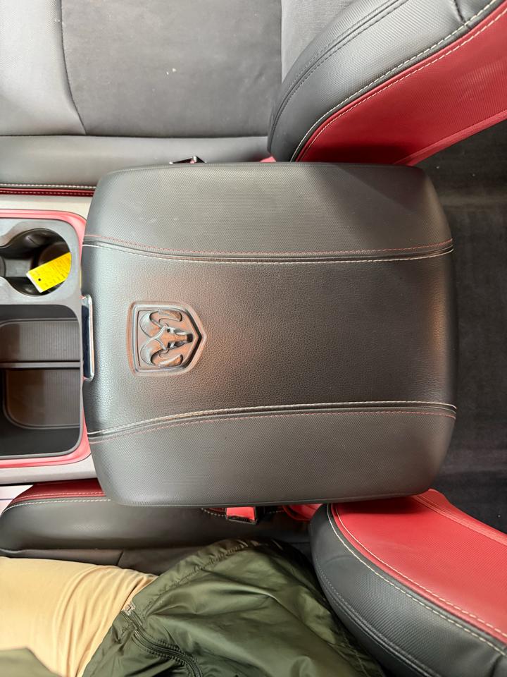 RAM 1500 Rebel Crew Cab SWB 4WD 2016