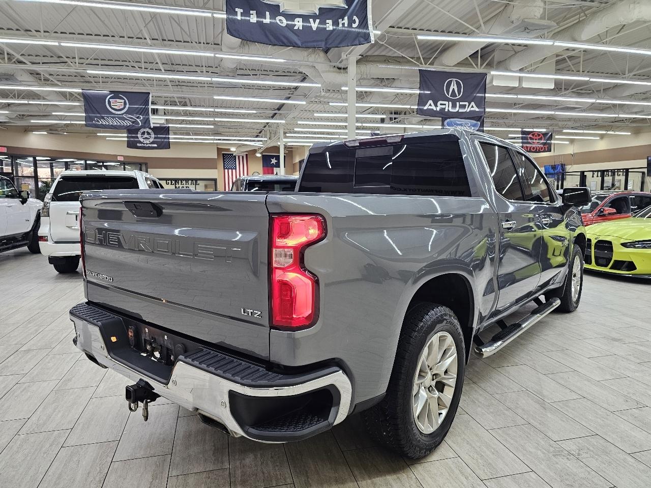 Chevrolet Silverado 1500 LTZ Crew Cab 4WD 2020