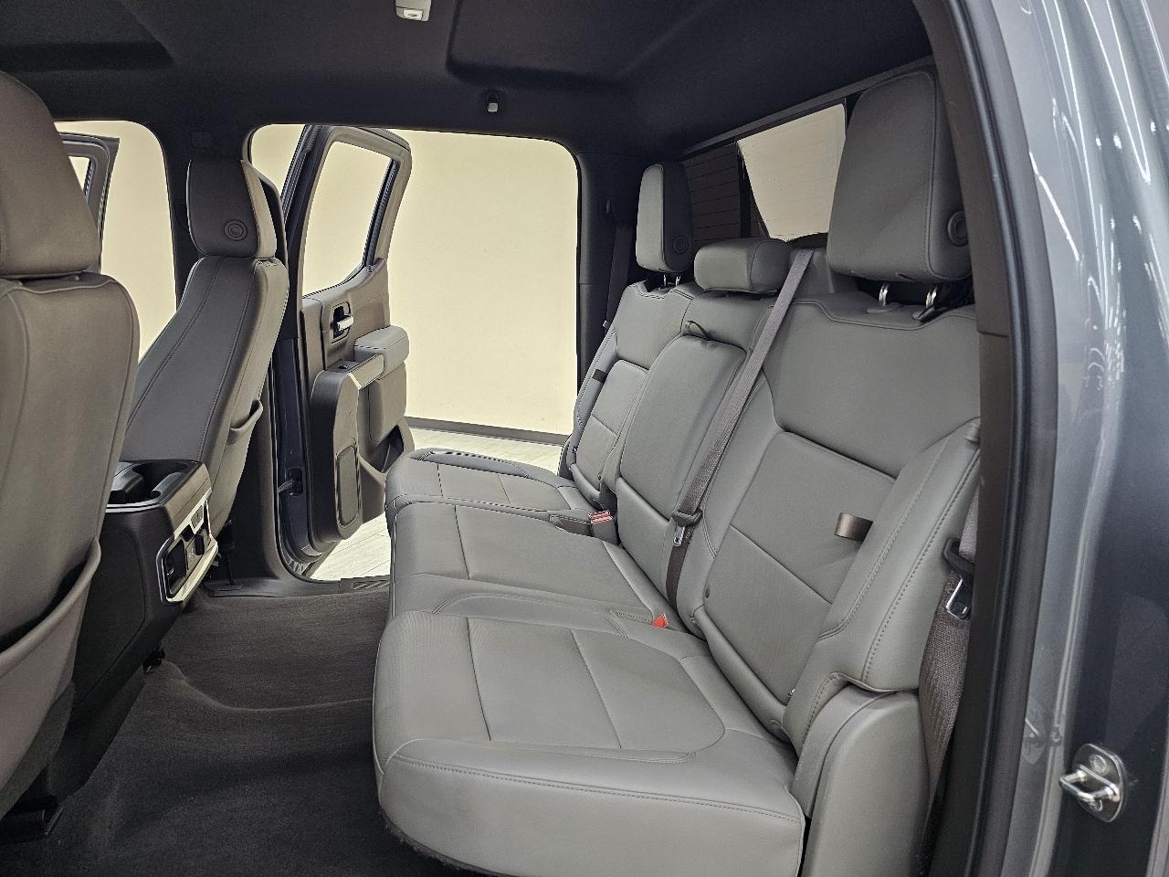 Chevrolet Silverado 1500 LTZ Crew Cab 4WD 2020