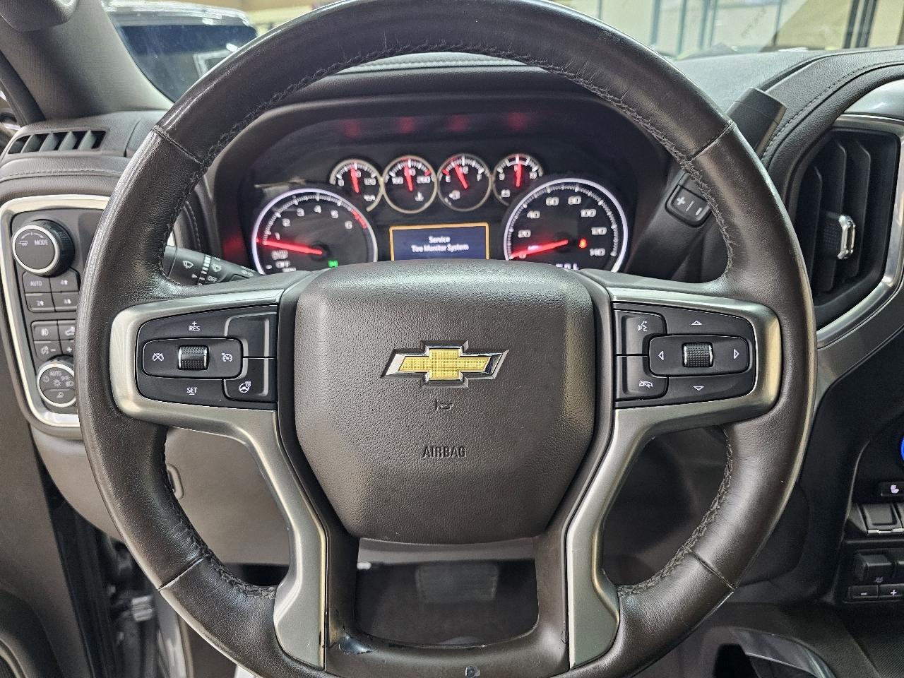 Chevrolet Silverado 1500 LTZ Crew Cab 4WD 2020