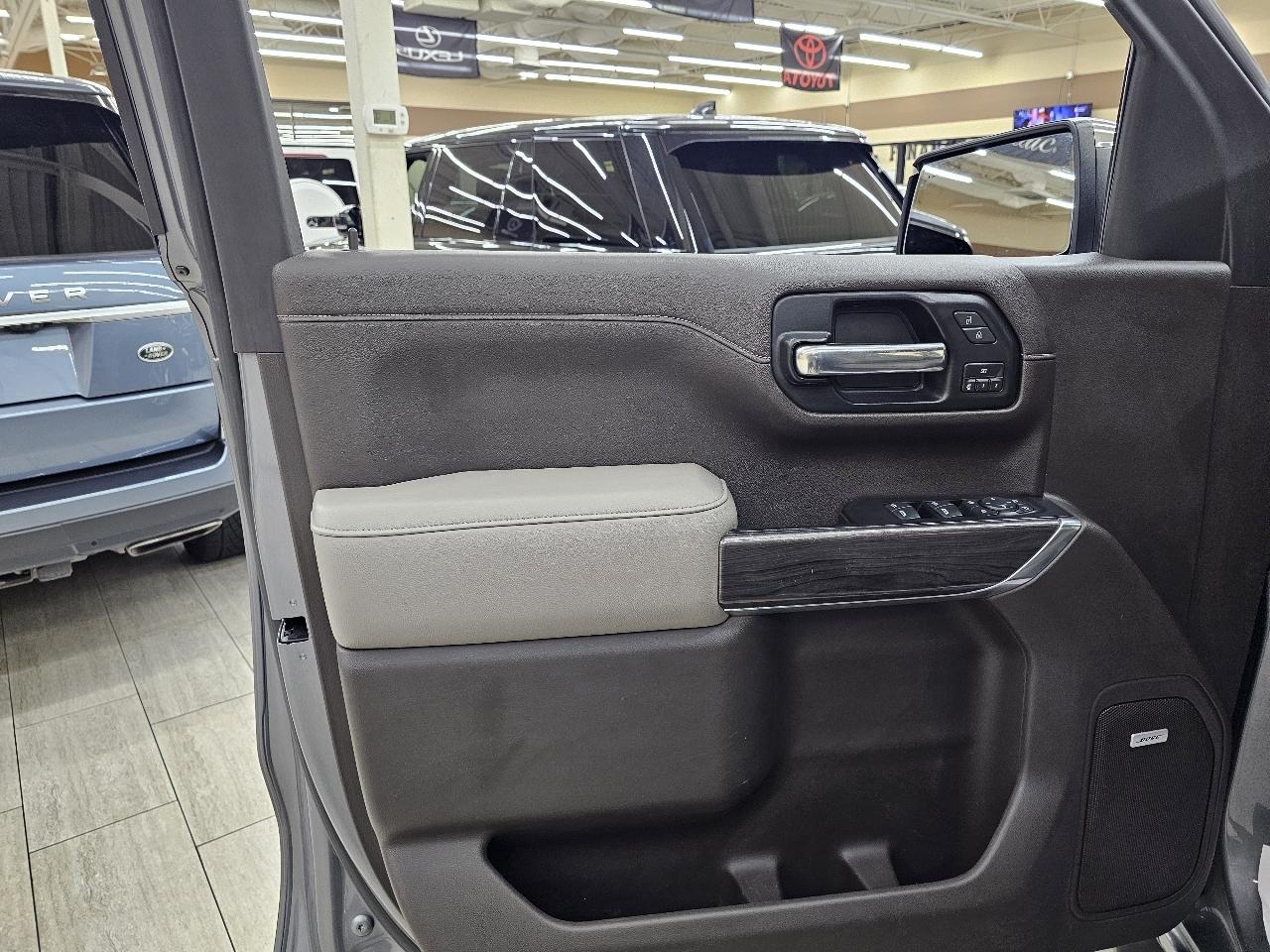 Chevrolet Silverado 1500 LTZ Crew Cab 4WD 2020